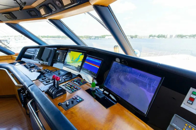 Slide: The Image of Feadship 116 Sport Fisher 1989 - 11