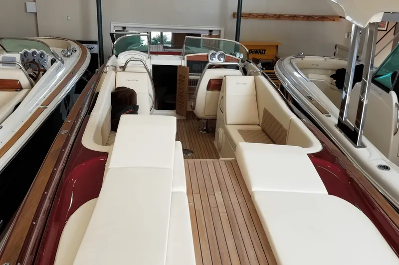 Slide: The Image of Chris-Craft 34 CORSAIR 2021 - 15