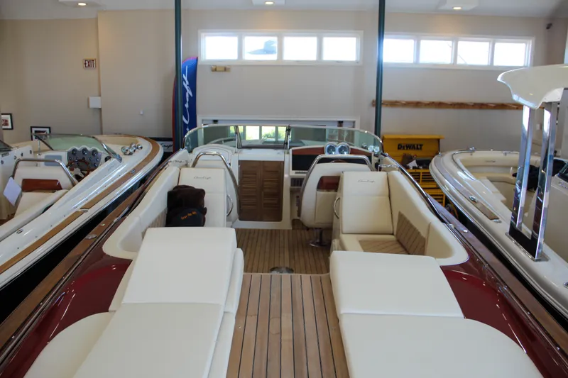 Slide: The Image of Chris-Craft 34 CORSAIR 2021 - 21