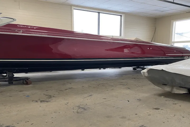 Slide: The Image of Chris-Craft 34 CORSAIR 2021 - 6