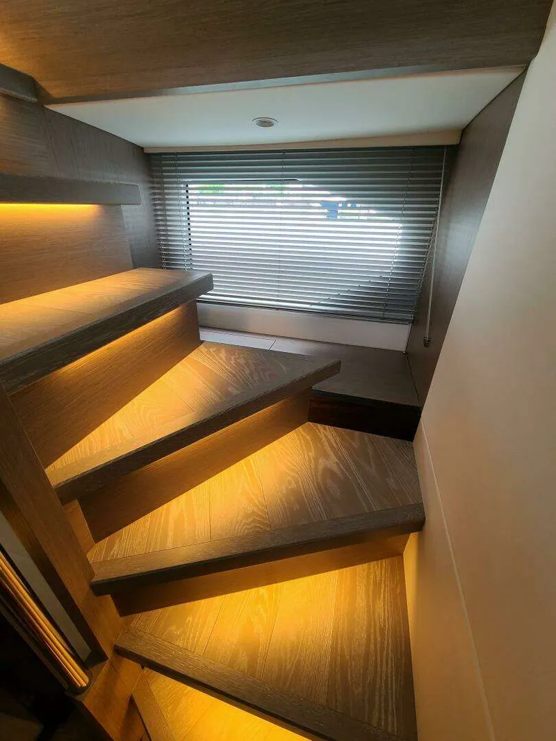 Slide: The Image of Model 68 Manhattan Category Motor Yachts 2023 - 16