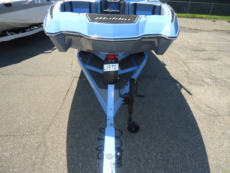 Slide: The Image of Malibu Boats 24 MXZ 2026 - 15