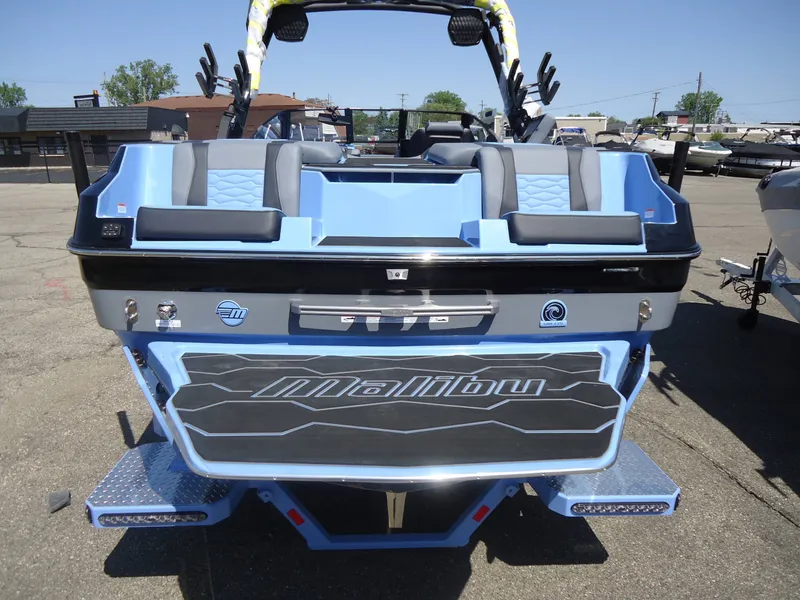 Slide: The Image of Malibu Boats 24 MXZ 2026 - 16