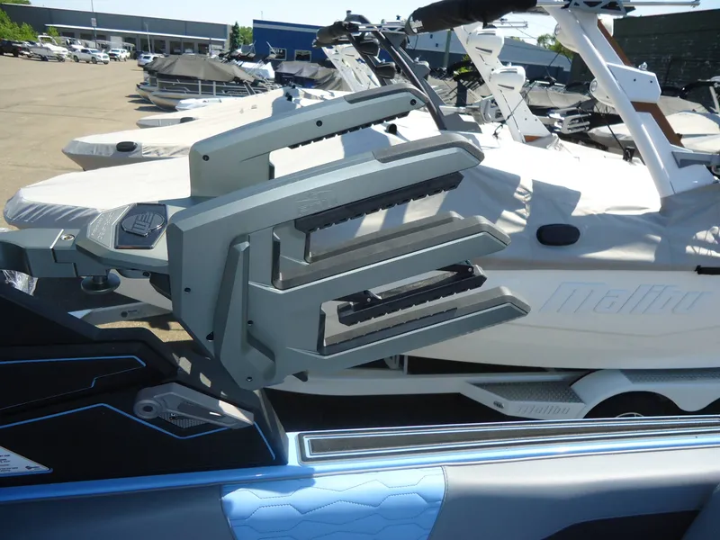 Slide: The Image of Malibu Boats 24 MXZ 2026 - 13