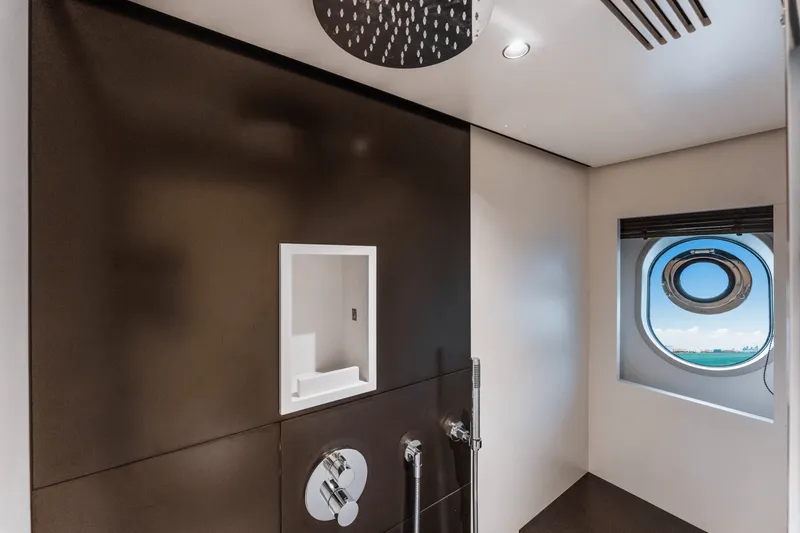 Slide: The Image of Azimut MAGELLANO 25 METRI 2023 - 25