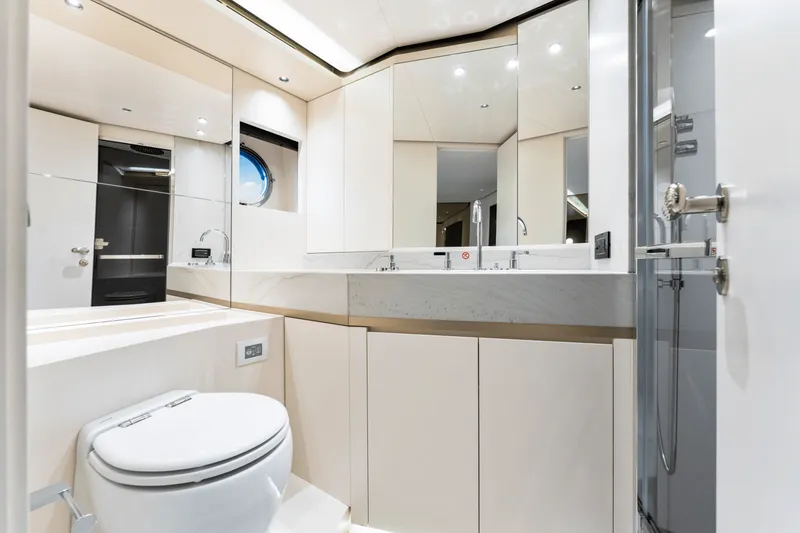 Slide: The Image of Azimut MAGELLANO 25 METRI 2023 - 27