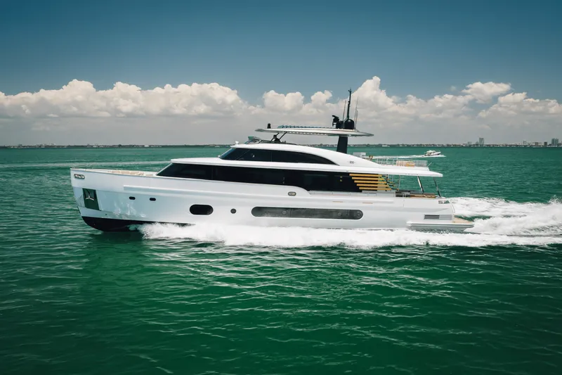 Slide: The Image of Azimut MAGELLANO 25 METRI 2023 - 3