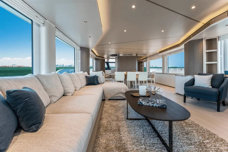 Slide: The Image of Azimut MAGELLANO 25 METRI 2023 - 43