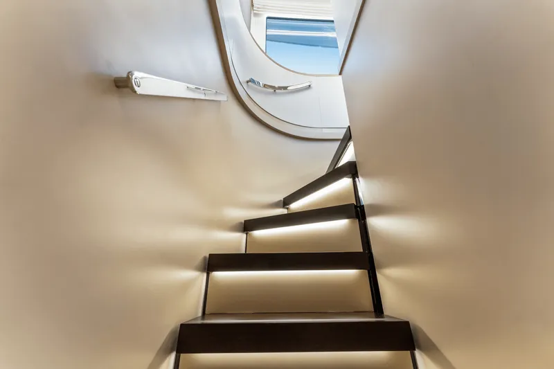 Slide: The Image of Azimut MAGELLANO 25 METRI 2023 - 54