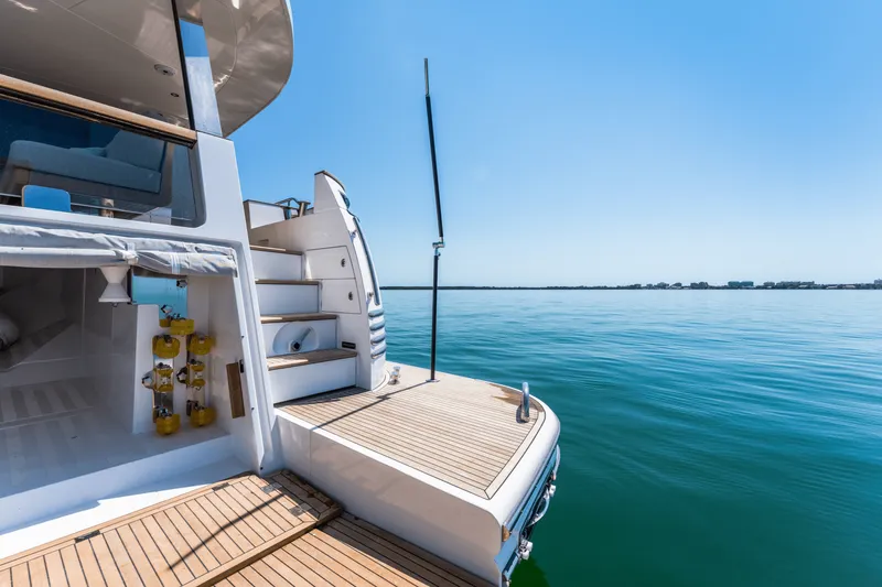 Slide: The Image of Azimut MAGELLANO 25 METRI 2023 - 78