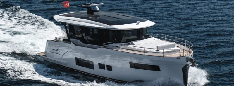 The Image of Sirena 48 - 0