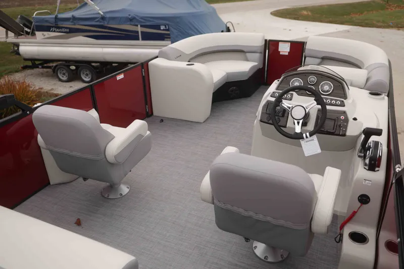 Slide: The Image of LOWE SS230W 2026 - 16