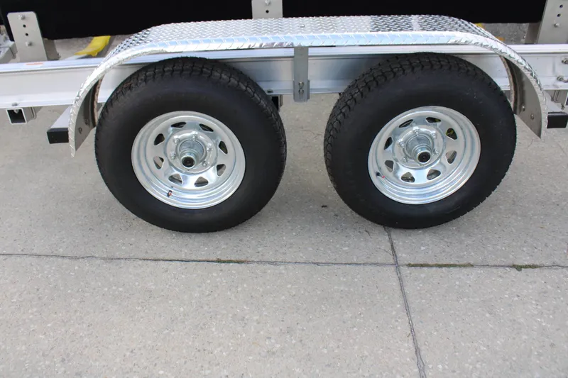 Slide: The Image of Continental Trailers A2485B 2026 - 4