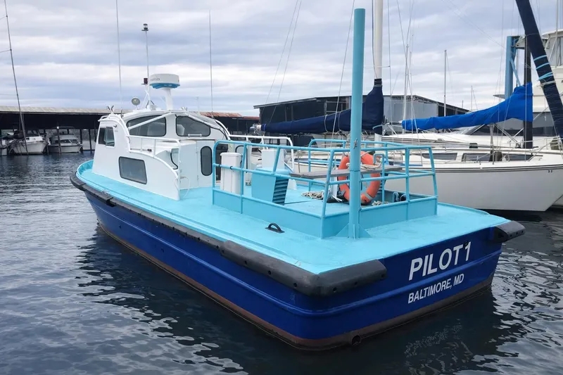 Slide: The Image of Custom Loureauville 33' Pilot Boat 1969 - 1