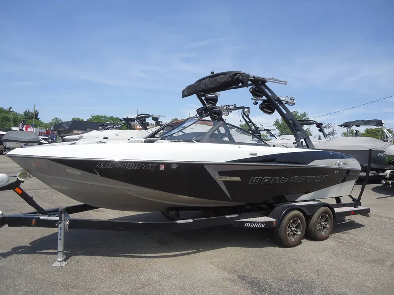 The Image of Malibu Boats 22 VLX 2015 - 0