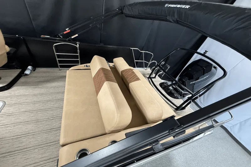 Slide: The Image of Premier 270 Intrigue 2024 - 13