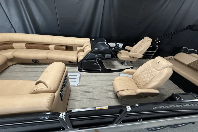 Slide: The Image of Premier 270 Intrigue 2024 - 16