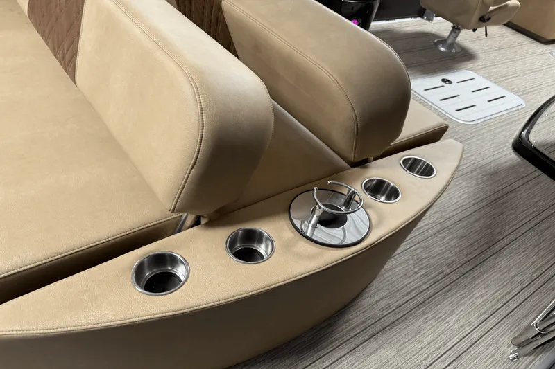 Slide: The Image of Premier 270 Intrigue 2024 - 30