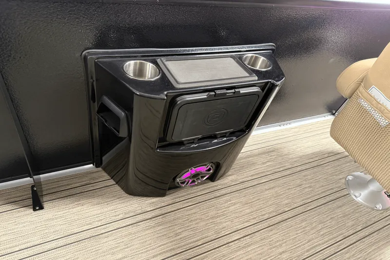 Slide: The Image of Premier 270 Intrigue 2024 - 37