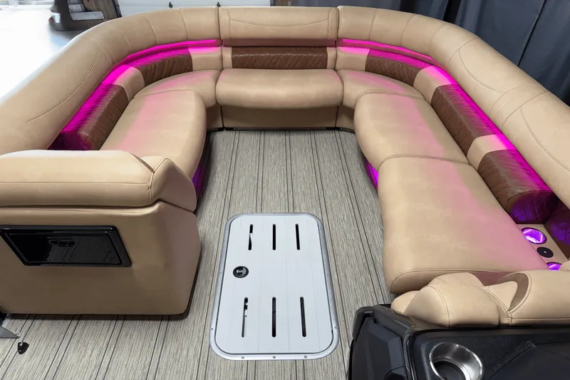 Slide: The Image of Premier 270 Intrigue 2024 - 55