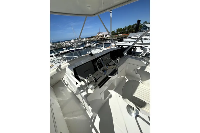 Slide: The Image of Jupiter 35 Convertible 2004 - 10