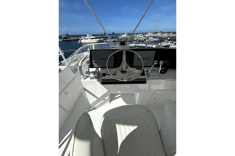 Slide: The Image of Jupiter 35 Convertible 2004 - 14