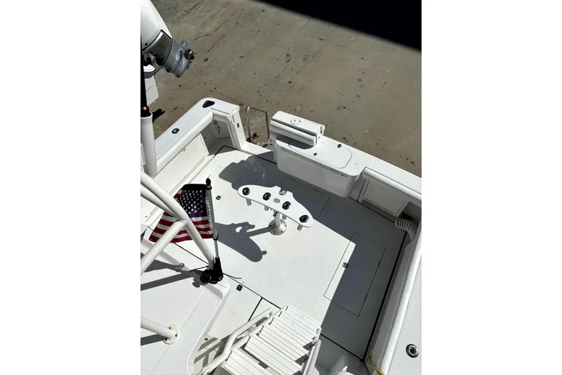 Slide: The Image of Jupiter 35 Convertible 2004 - 6