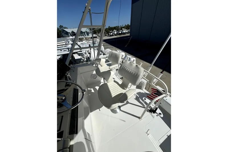 Slide: The Image of Jupiter 35 Convertible 2004 - 13