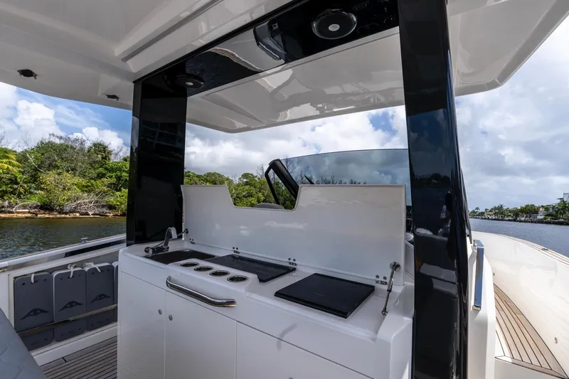 Slide: The Image of Astondoa 377 Coupe Outboard 2024 - 9