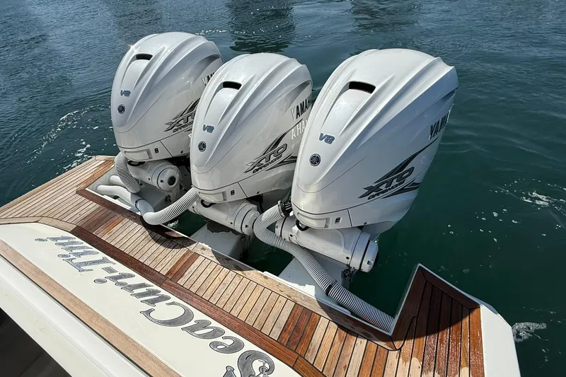 Slide: The Image of Astondoa 377 Coupe Outboard 2024 - 34