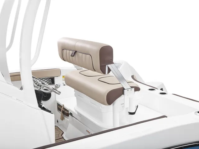 Slide: The Image of Yamaha 222 FSH Sport E 2027 - 9