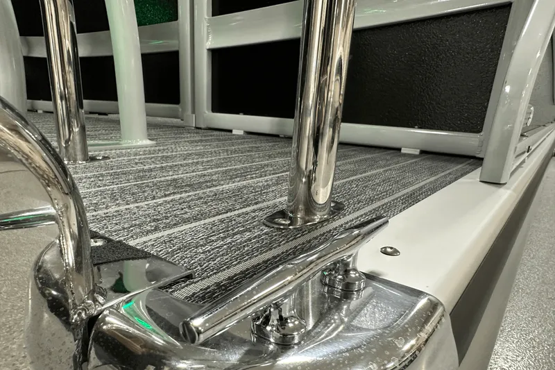 Slide: The Image of Premier 250 Solaris Sport 2024 - 28