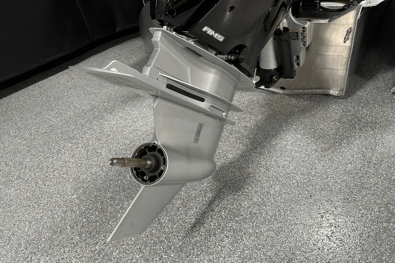 Slide: The Image of Premier 250 Solaris Sport 2024 - 32