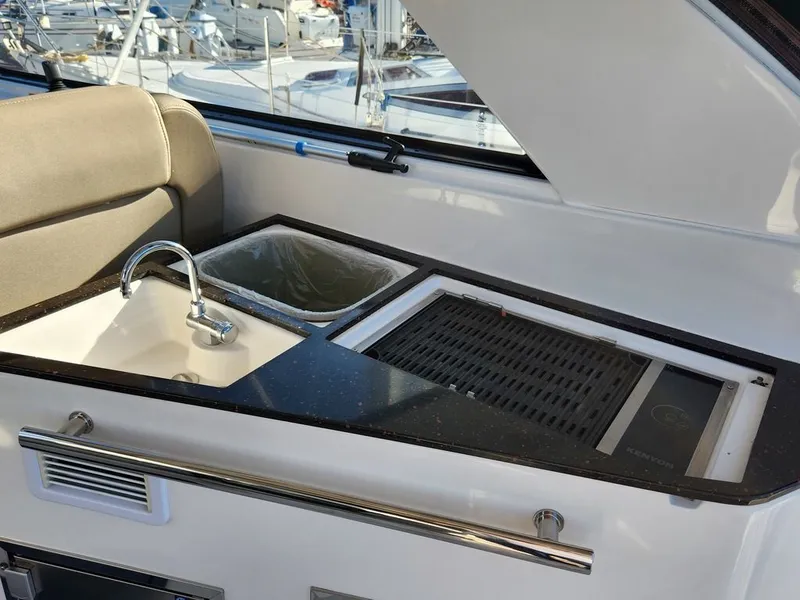 Slide: The Image of Regal 35 Sport Coupe 2013 - 9