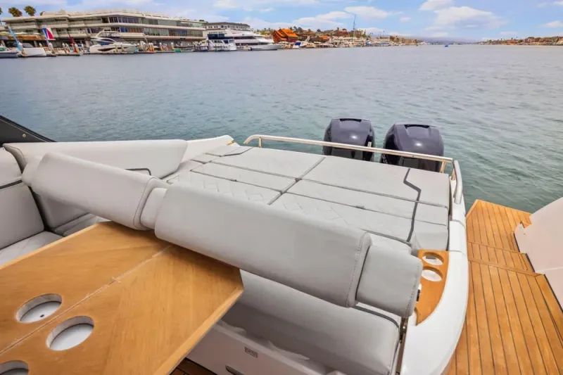 Slide: The Image of Fairline F//Line 33 Outboard 2023 - 45