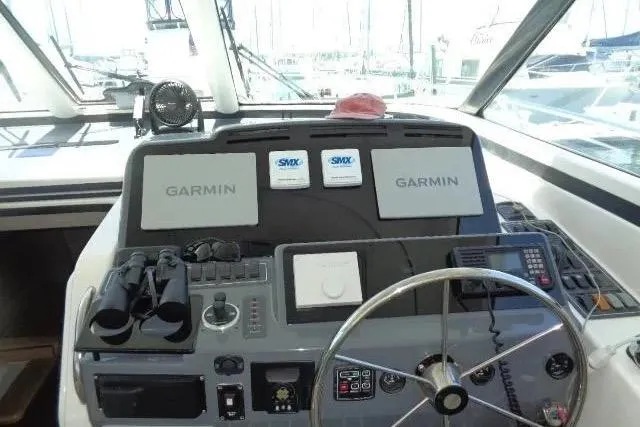 Slide: The Image of Tiara 4400 Sovran 2004 - 14