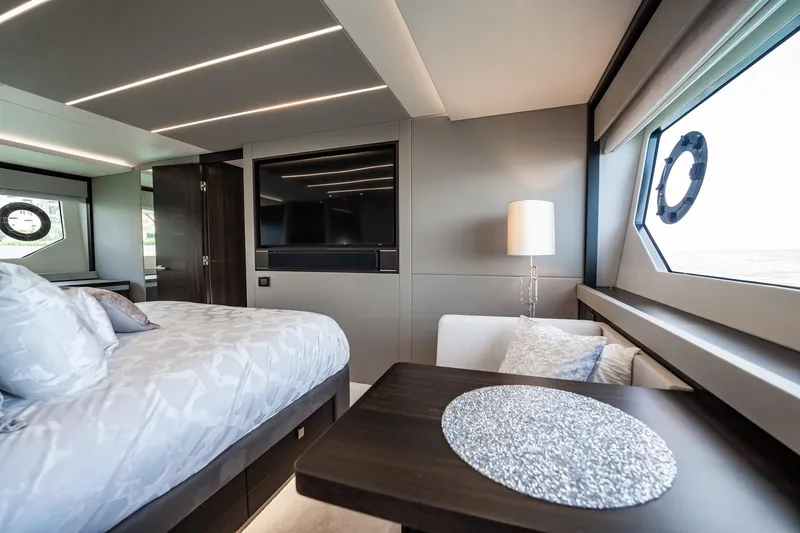 Slide: The Image of Sunseeker 76 Yacht 2025 - 85