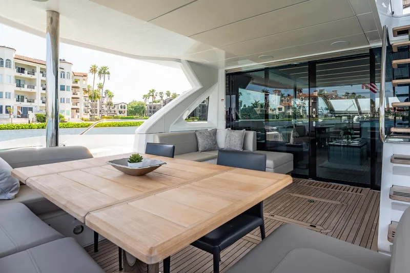 Slide: The Image of Sunseeker 76 Yacht 2025 - 15
