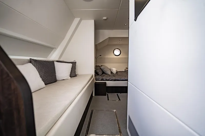 Slide: The Image of Sunseeker 76 Yacht 2025 - 103