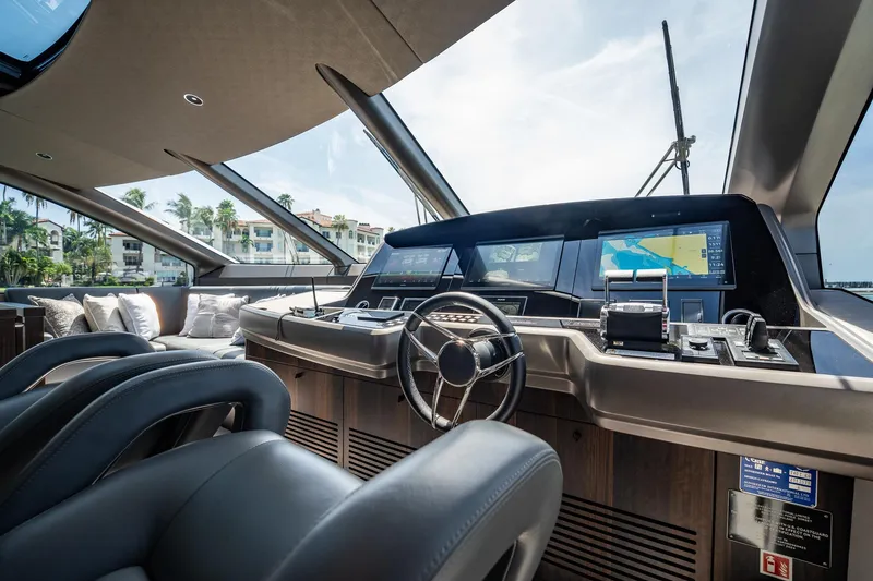Slide: The Image of Sunseeker 76 Yacht 2025 - 55