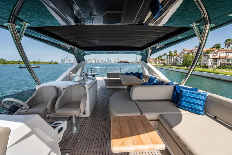 Slide: The Image of Sunseeker 76 Yacht 2025 - 26