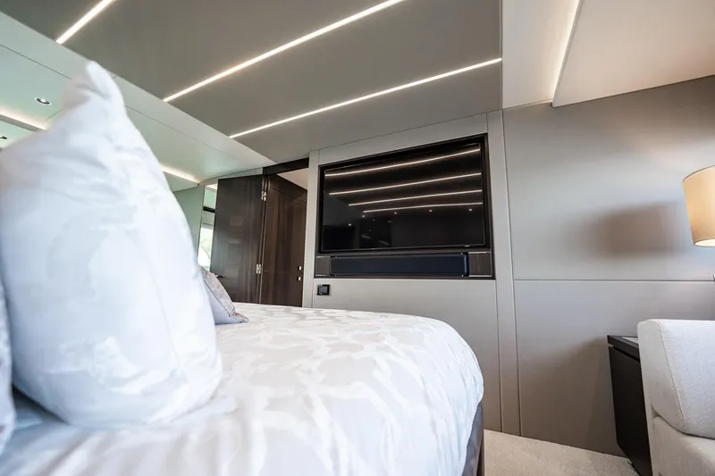 Slide: The Image of Sunseeker 76 Yacht 2025 - 62