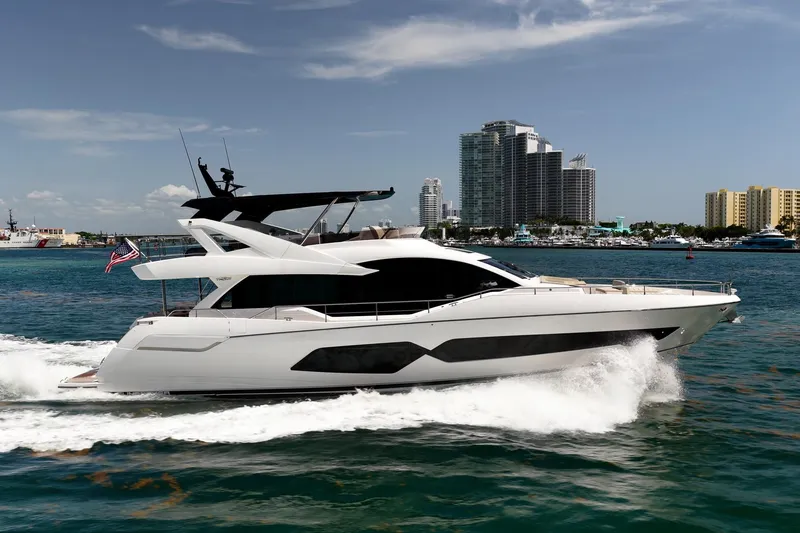 Slide: The Image of Sunseeker 76 Yacht 2025 - 3