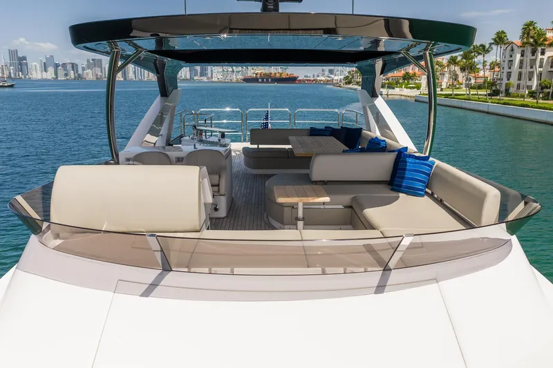 Slide: The Image of Sunseeker 76 Yacht 2025 - 23