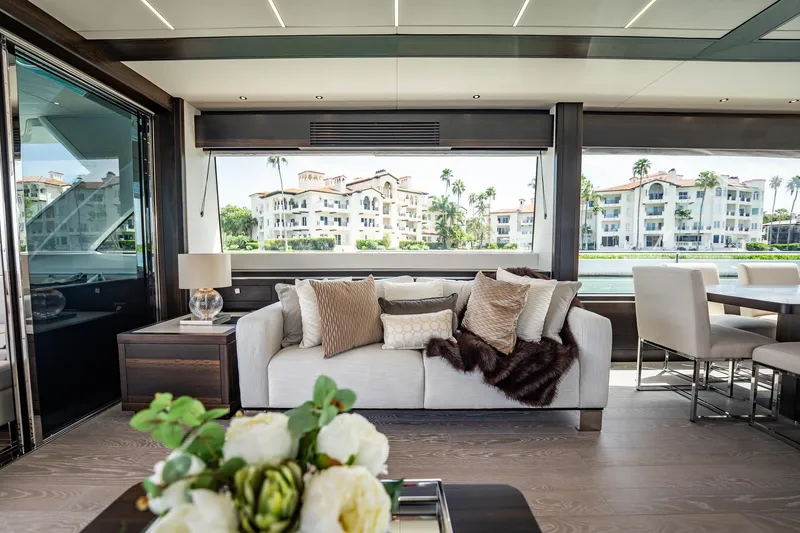 Slide: The Image of Sunseeker 76 Yacht 2025 - 44