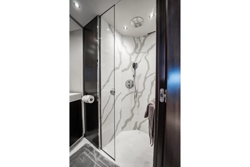 Slide: The Image of Sunseeker 76 Yacht 2025 - 78