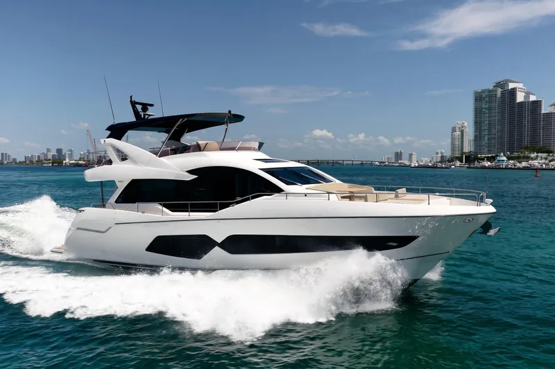 Slide: The Image of Sunseeker 76 Yacht 2025 - 2