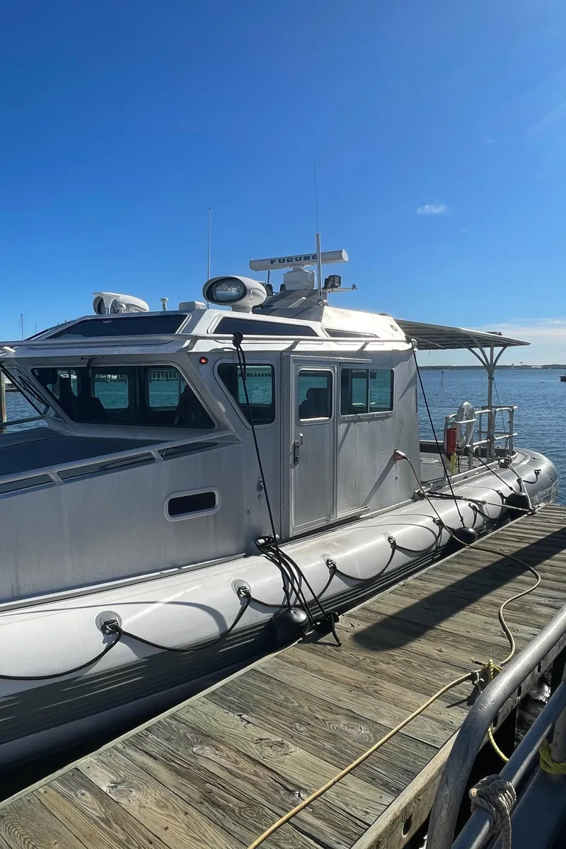 Slide: The Image of Safe Boats 42 FC 2006 - 1