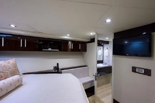 Slide: The Image of Lazzara Yachts LSX 95 Flybridge 2012 - 34