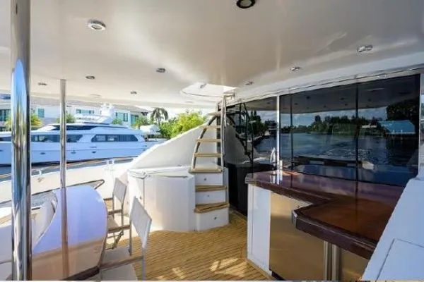 Slide: The Image of Lazzara Yachts LSX 95 Flybridge 2012 - 62